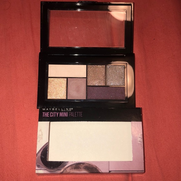 Sephora Other - Maybelline city mini palette